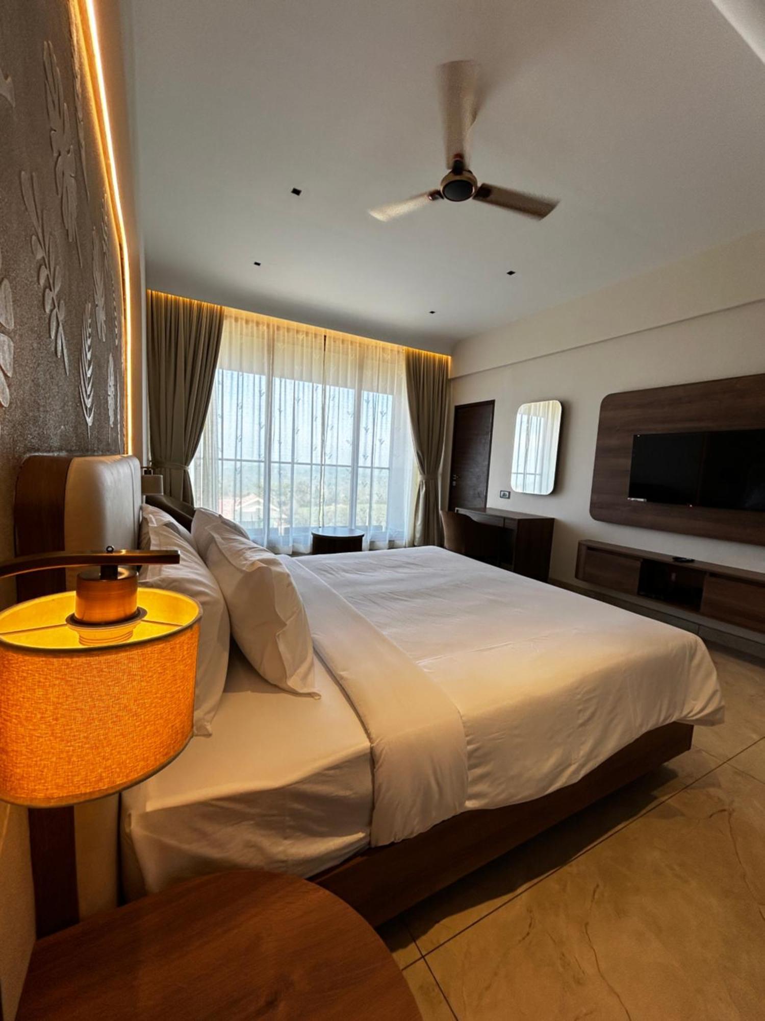Palette Hill View Resorts Vagamon Bagian luar foto